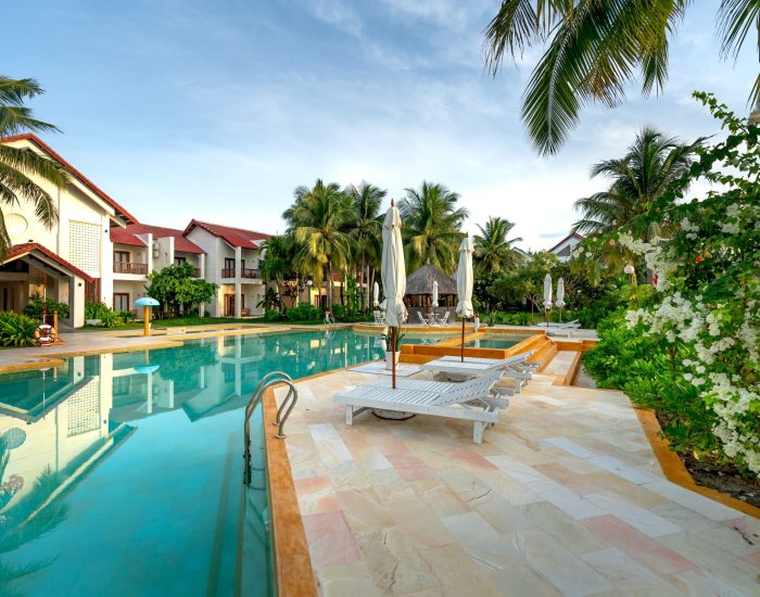 Inside the World of Modern Luxury Homes